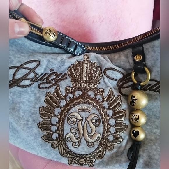 ** SOLD ** JUICY COUTURE Grey Shoulder Bag Vintage Y2K - Picture 1 of 8